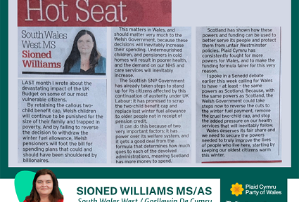 Erthygl Sioned Williams yn y Glamorgan – ffotograff o’r erthygl wedi’i gosod yn erbyn cefndir gwyrdd tywyll gydag enw, rhanbarth a llun pen Sioned Williams ar waelod y ddelwedd. Mae geiriad yr erthygl wedi’i atgynhyrchu ar y dudalen we.