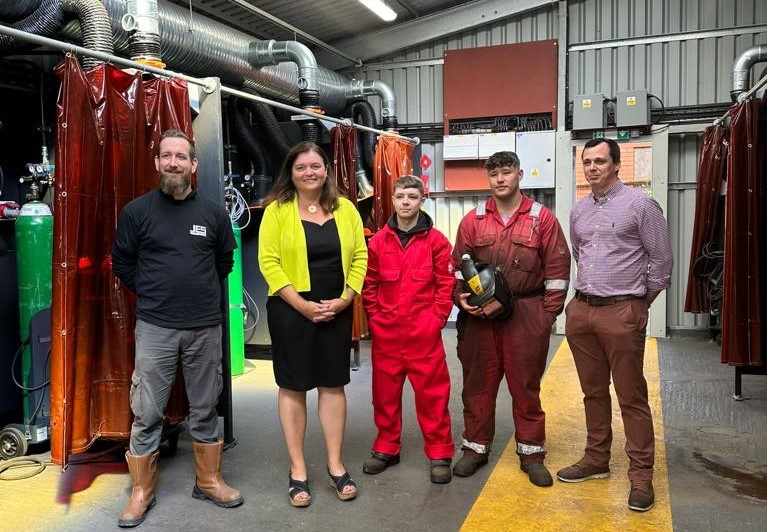 Sioned Williams with Academi Sgiliau’ Port Talbot group